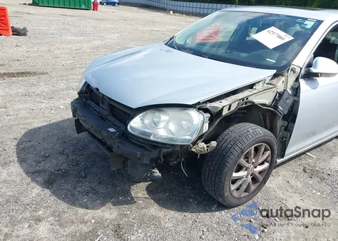 2010 Volkswagen Jetta Se from USA, damaged, VIN 3VWRZ7AJ3AM020235